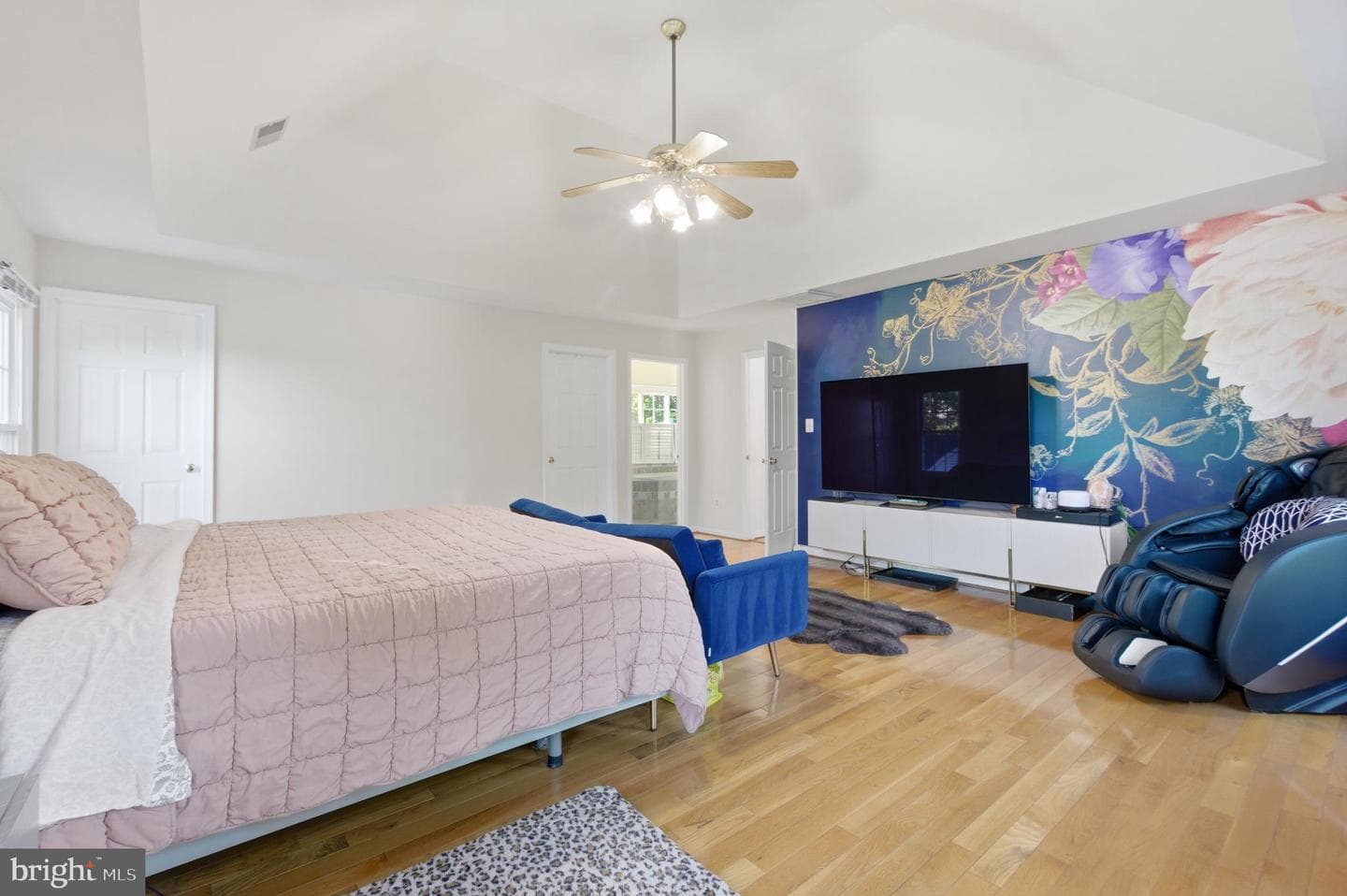 8619 Oak Chase Circle photo 18