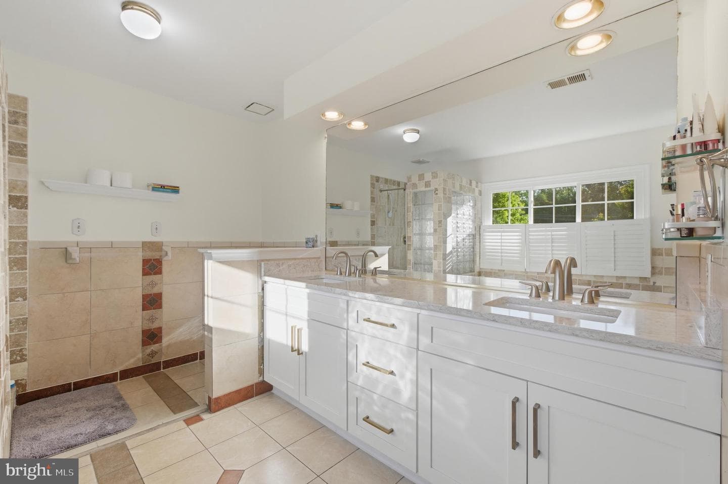 8619 Oak Chase Circle photo 19