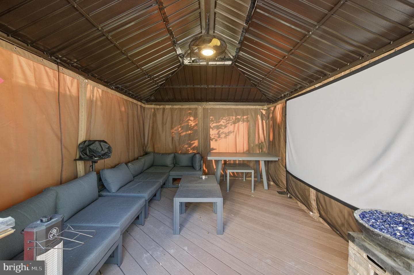 8619 Oak Chase Circle photo 42