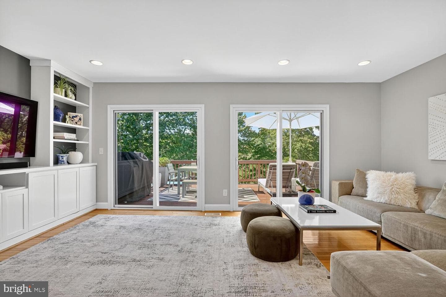 2922 Bridgehampton Court photo 13