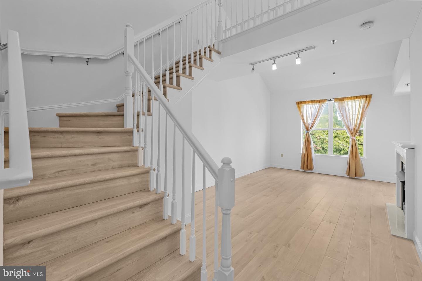 1641 International Drive #412 photo 6