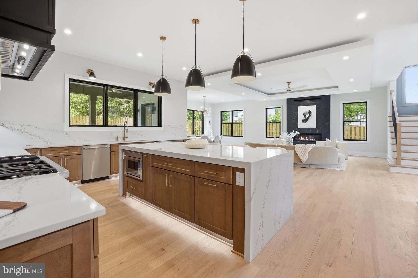 6514 Byrnes Drive photo 4