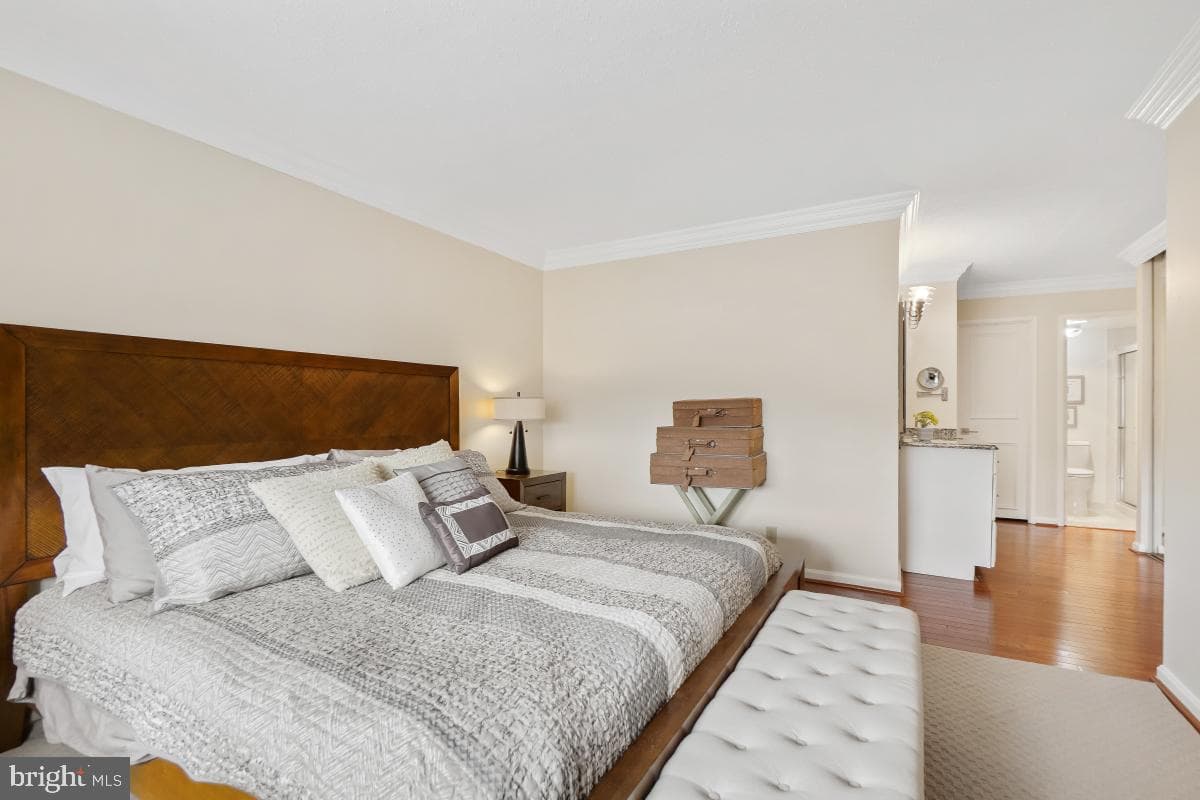 5904 Mount Eagle Drive #516 photo 19
