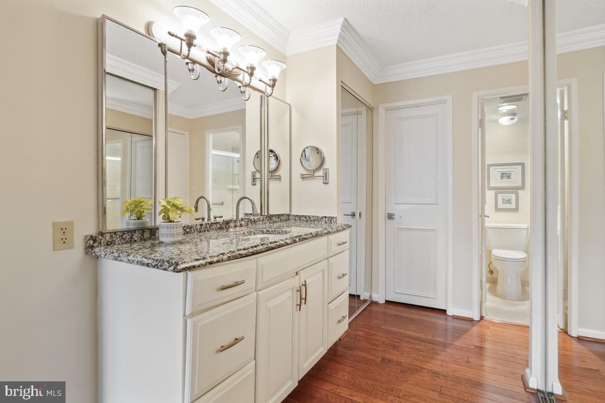 5904 Mount Eagle Drive #516 photo 20