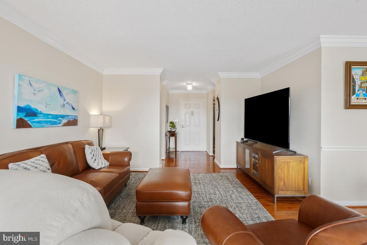 5904 Mount Eagle Drive #516 photo 6