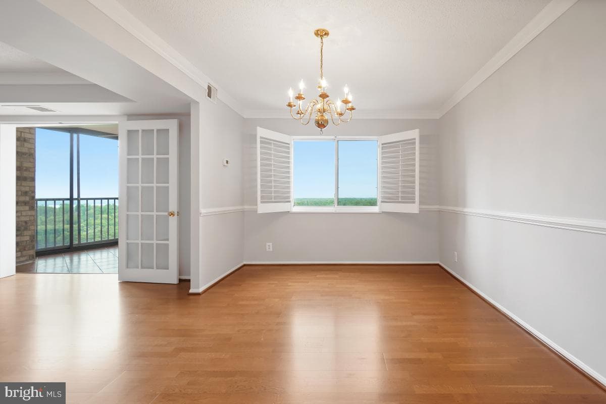 5902 Mount Eagle Drive #1402 photo 15