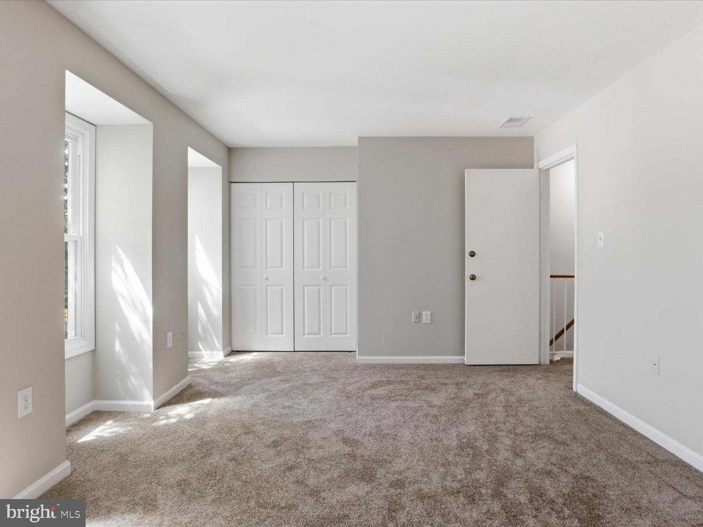 14219 Heritage Crossing Lane photo 16