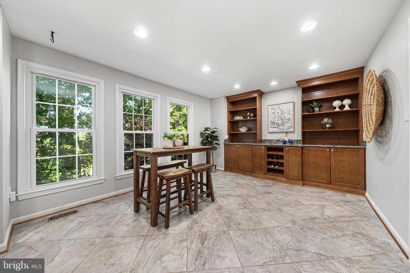 7449 Hatherleigh Court photo 8