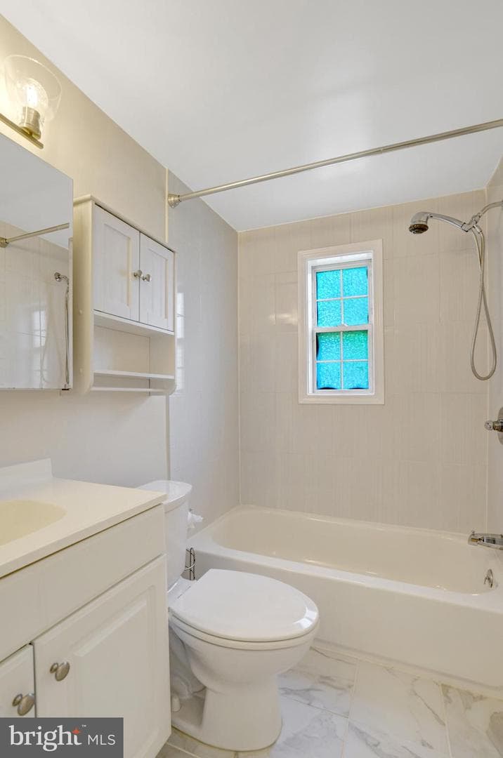 2241 Farrington Avenue #201 photo 12