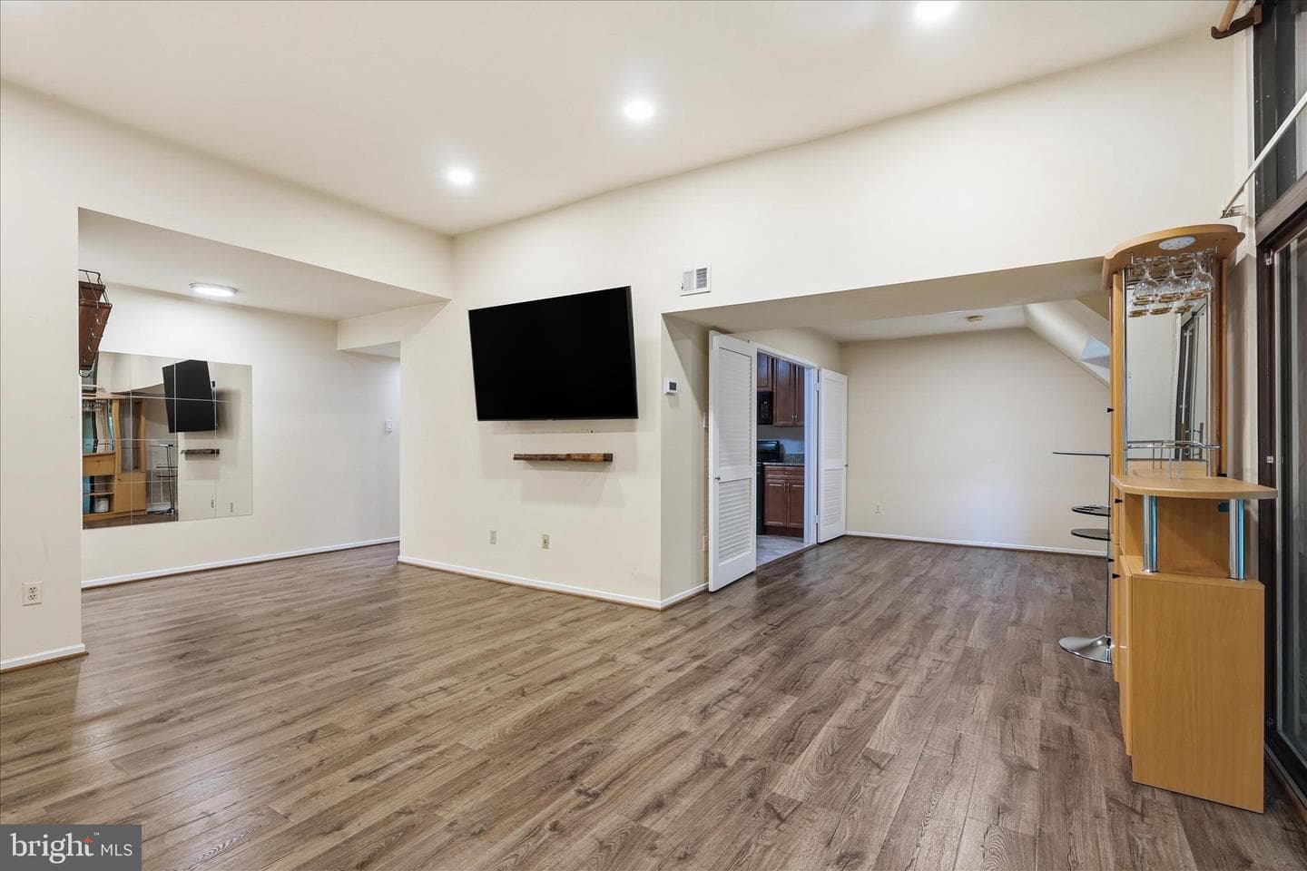 1637 Parkcrest Circle #8e/300 photo 21