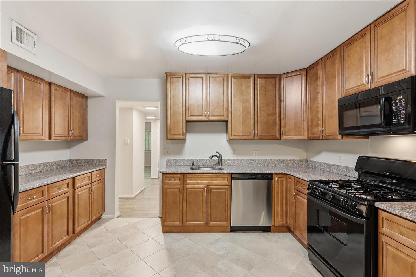1637 Parkcrest Circle #8e/300 photo 6
