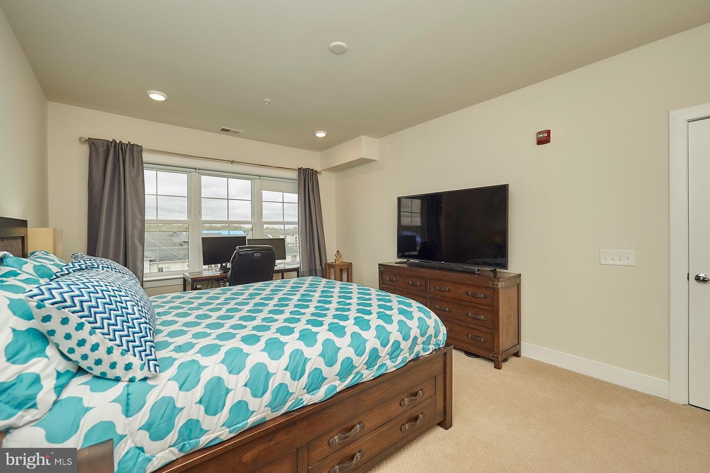 2905 Bleeker Street #4-406 photo 25