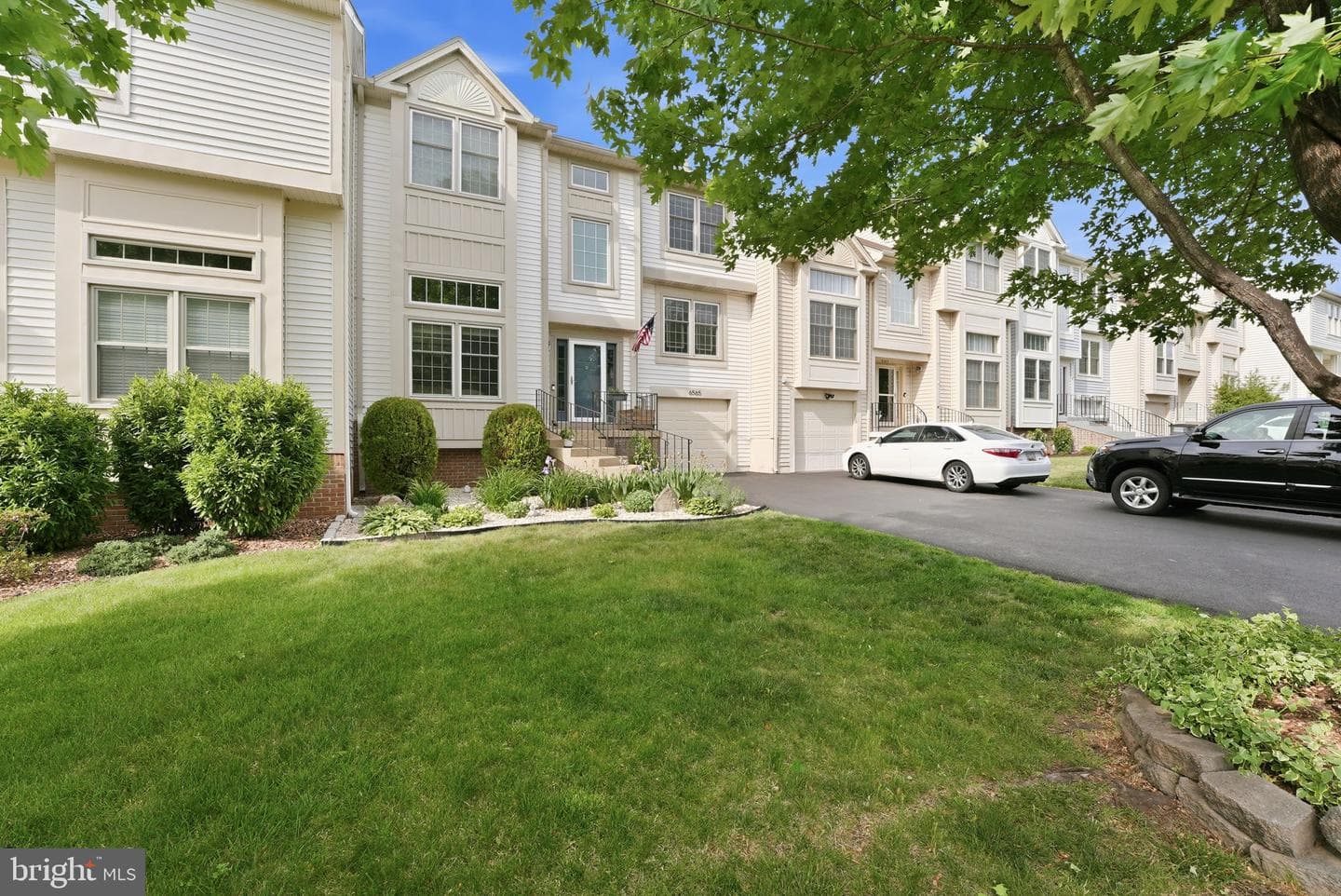 6565 Palisades Drive photo 4