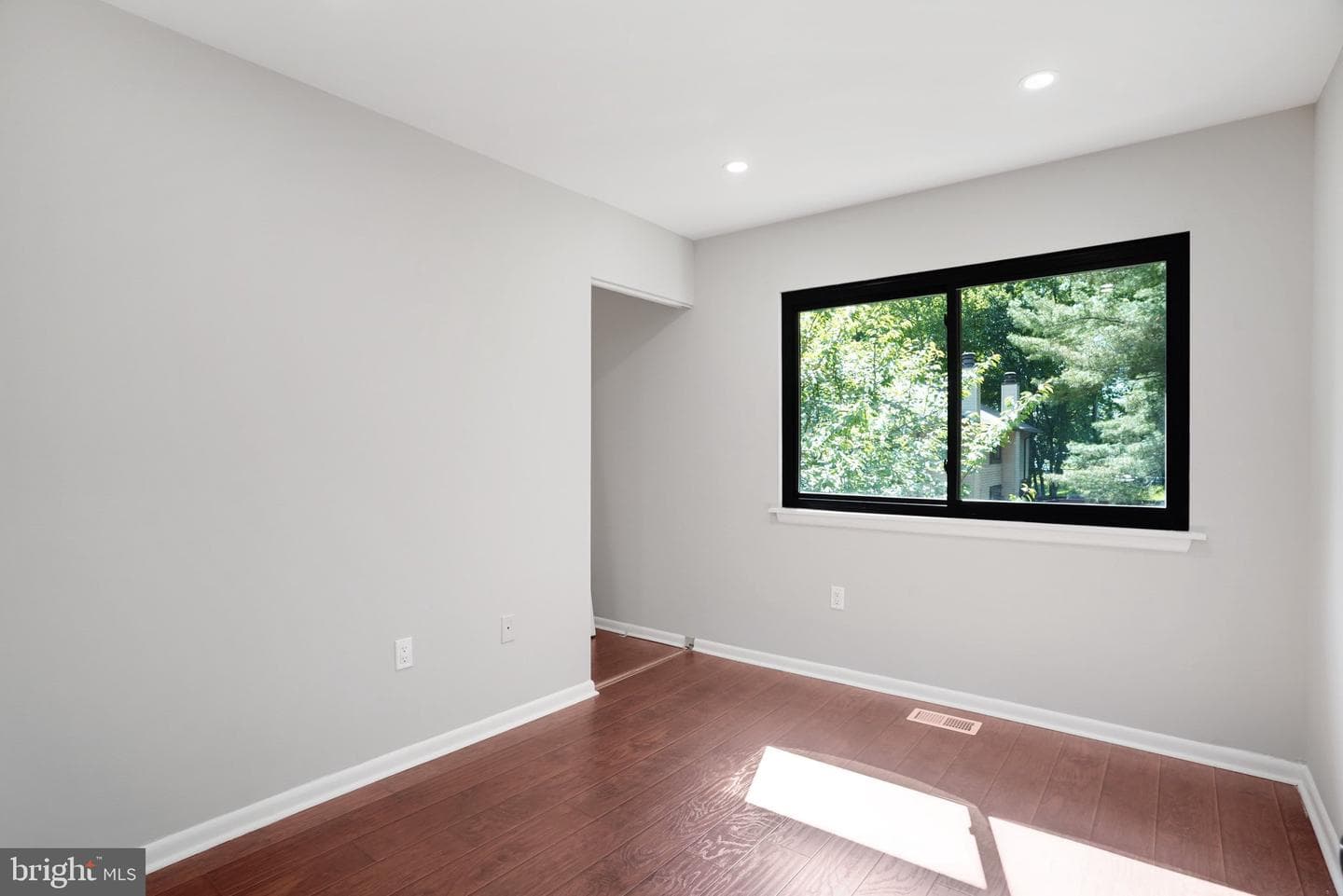 5693 Summer Oak Way photo 27