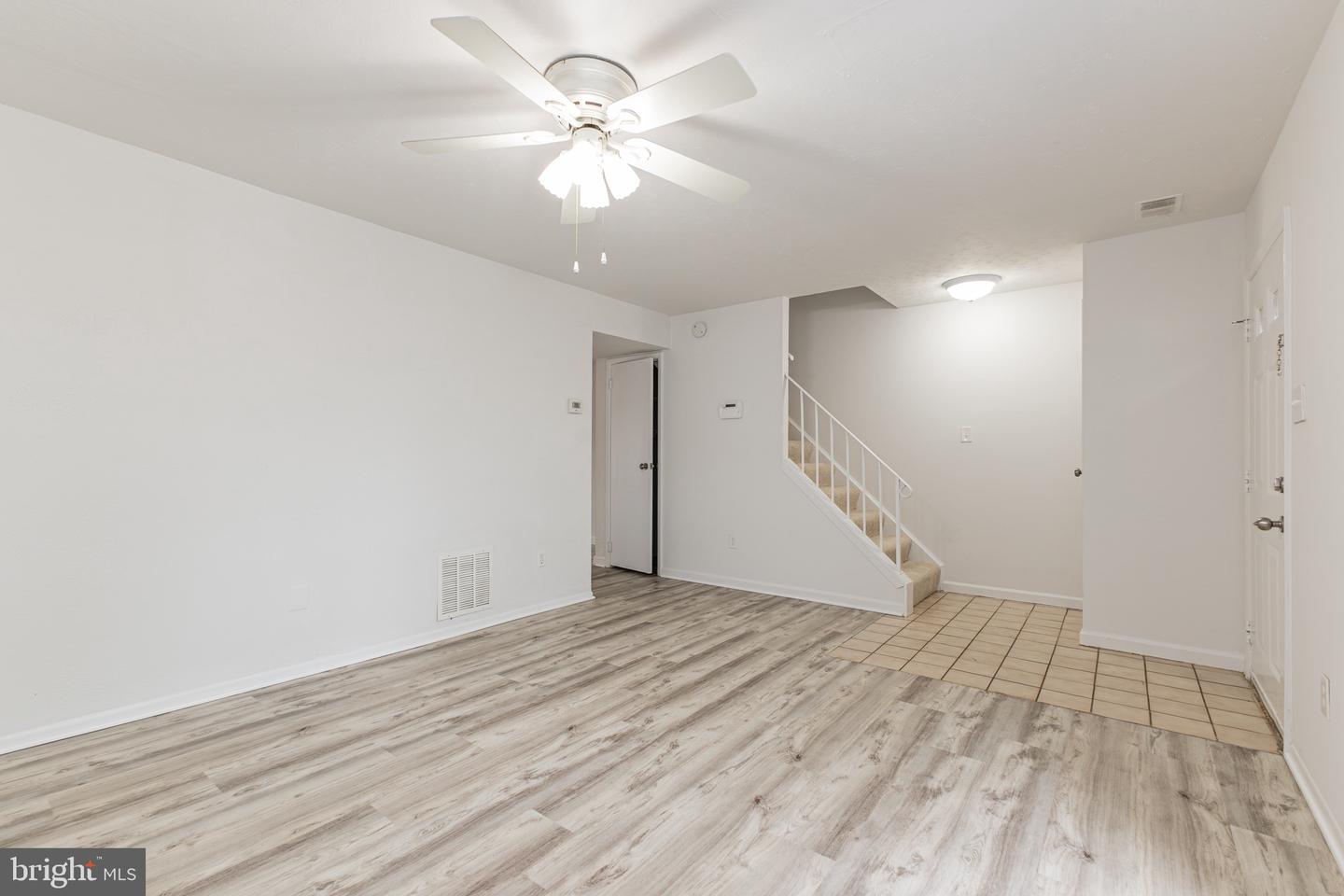 1183 Autumnhaze Court photo 3