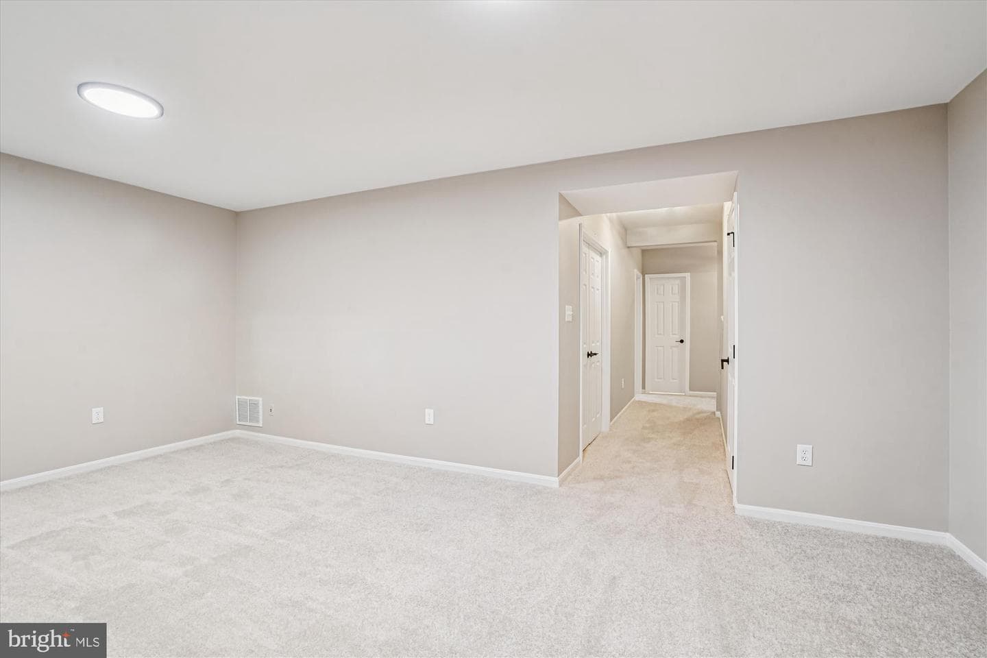 7422 Chummley Court photo 38