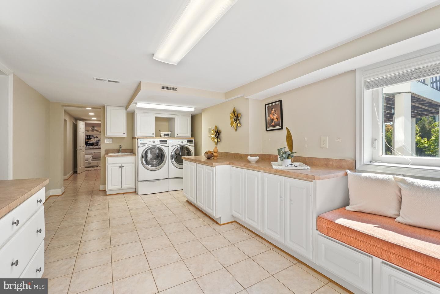 6036 Armstrong Court photo 29