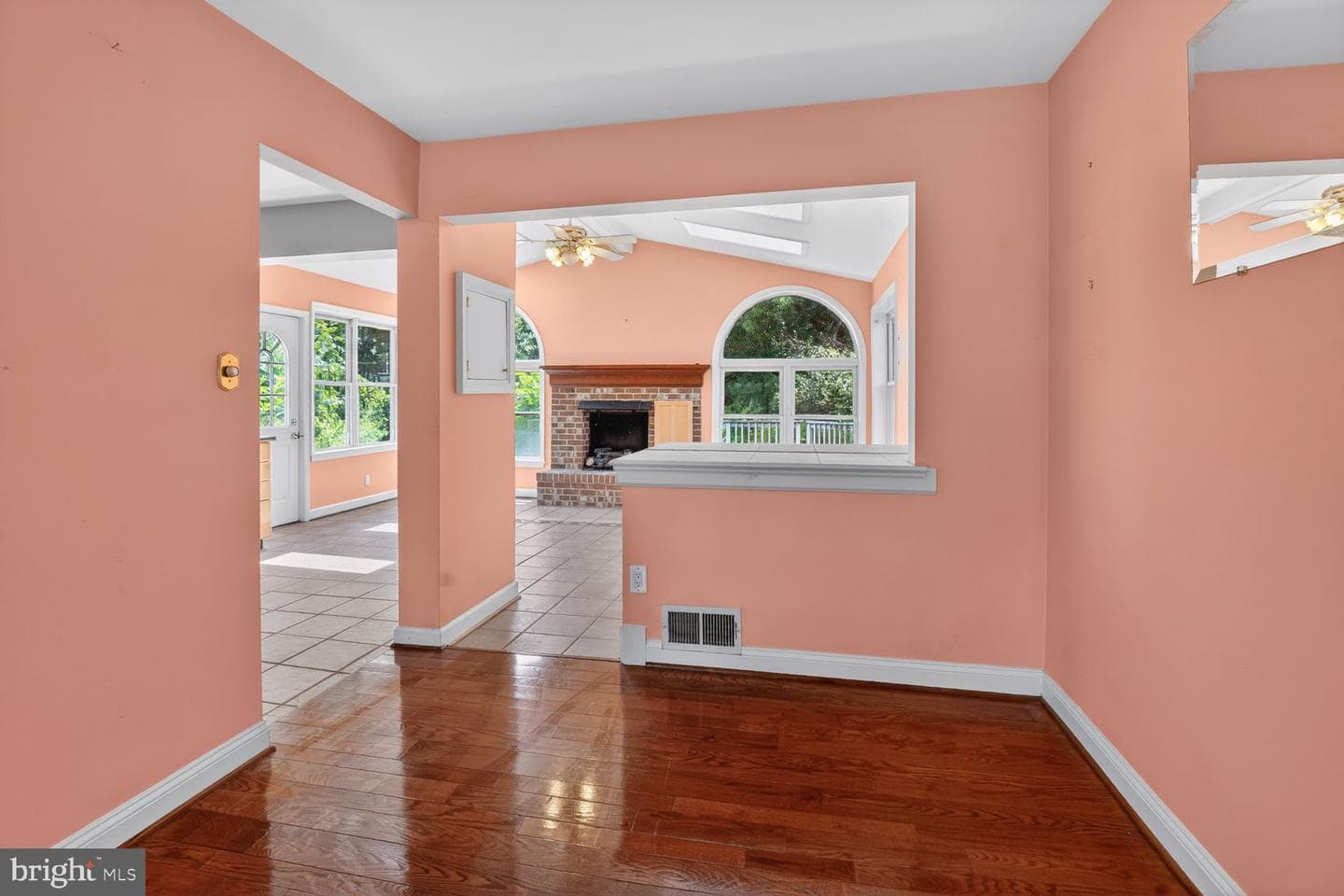 8337 Carnegie Drive photo 8