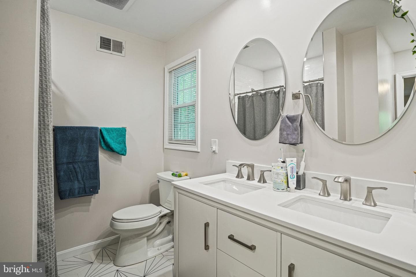 6117 Larstan Drive photo 25