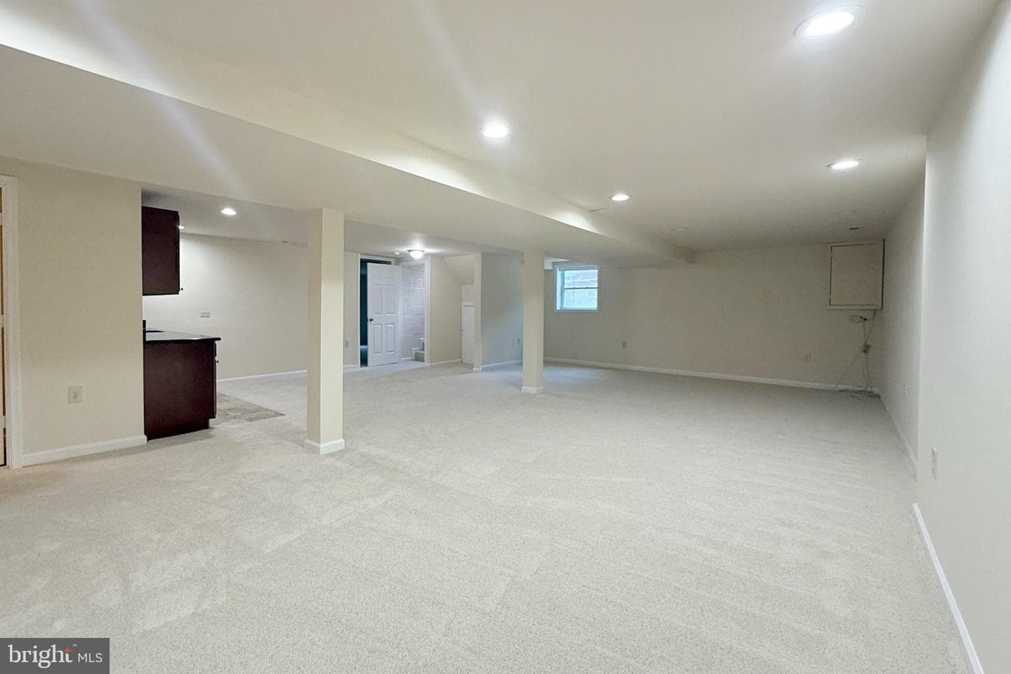 100 James Drive SW photo 15