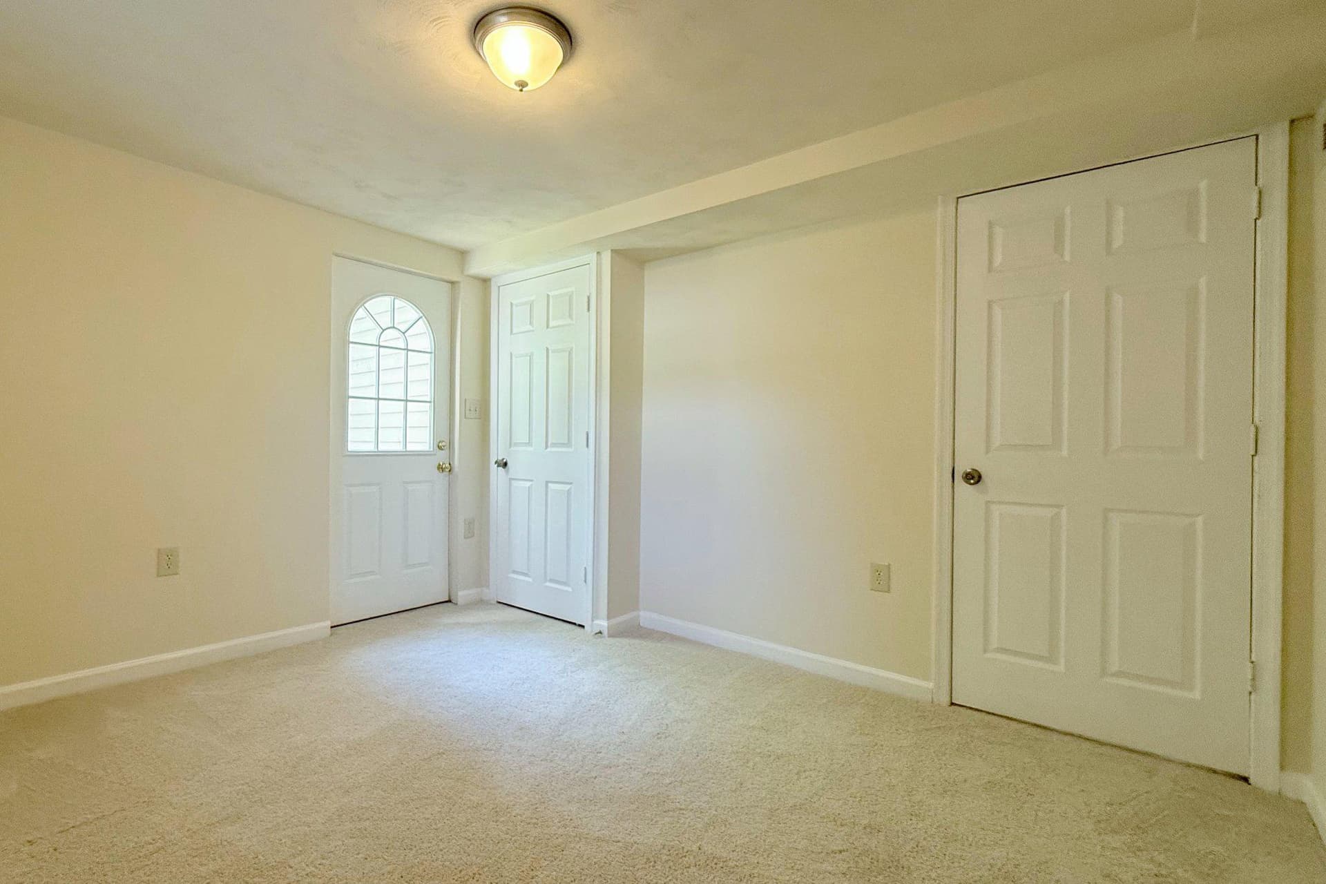 100 James Drive SW photo 18