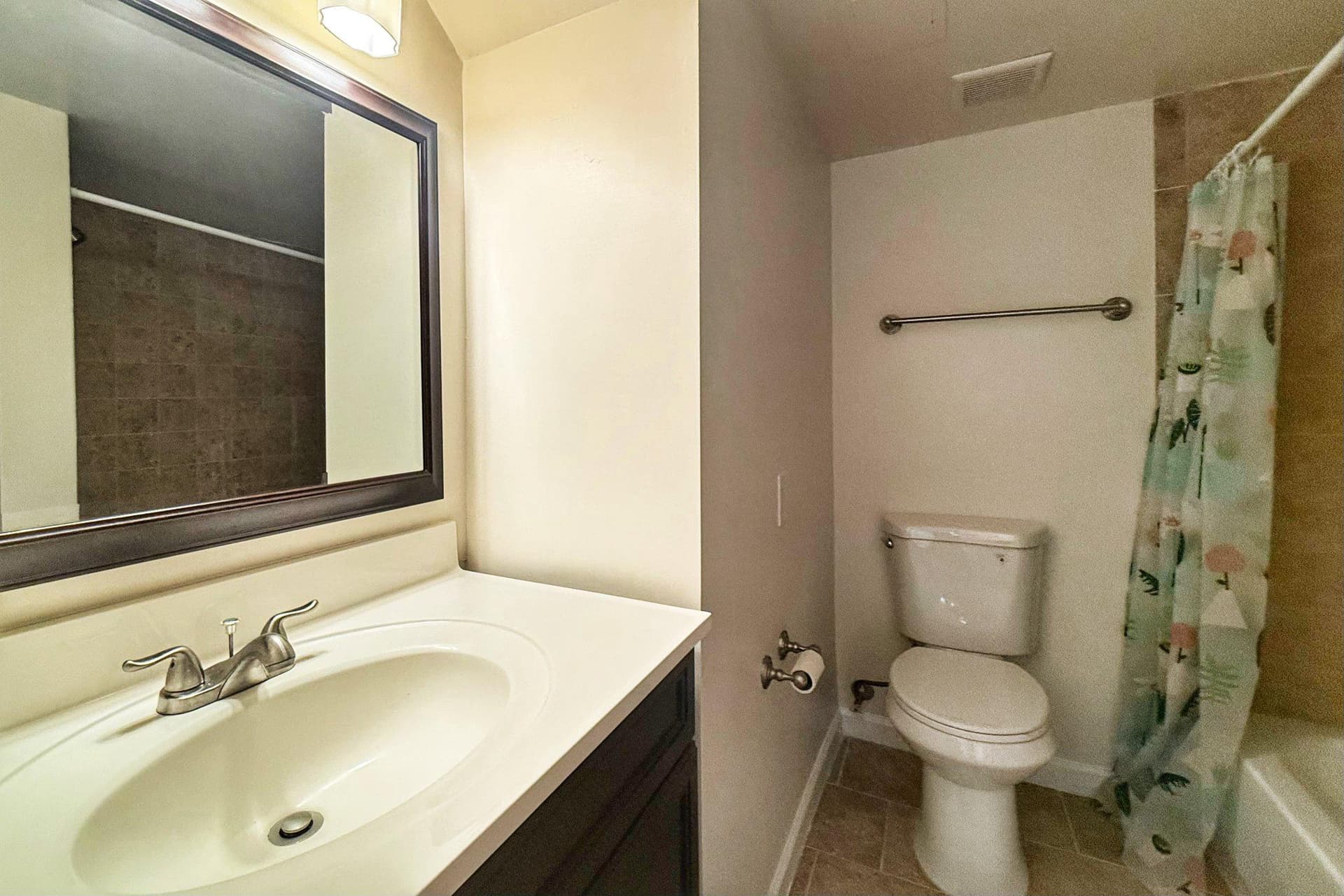 100 James Drive SW photo 20