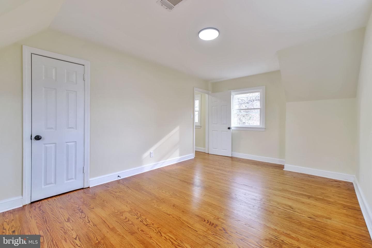 3509 Annandale Road photo 17