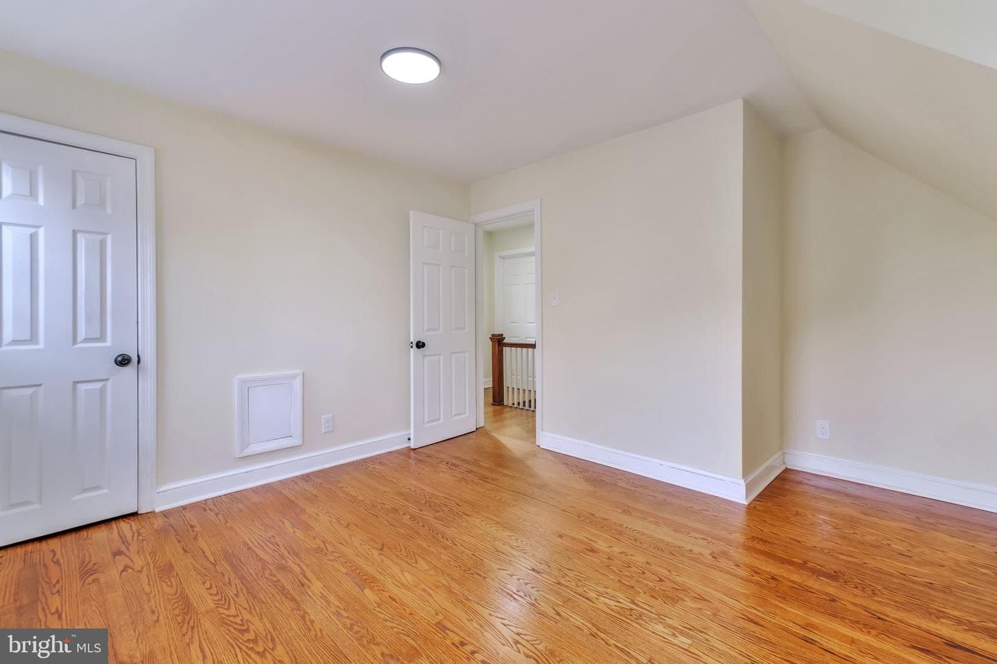 3509 Annandale Road photo 19