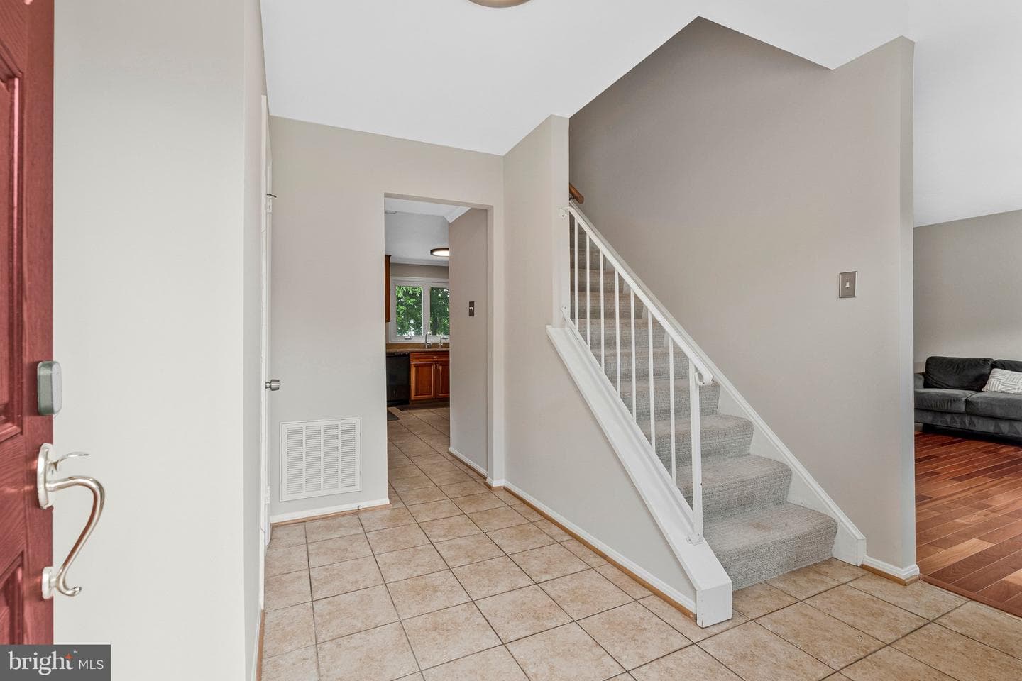 1603 Hiddenbrook Drive photo 3