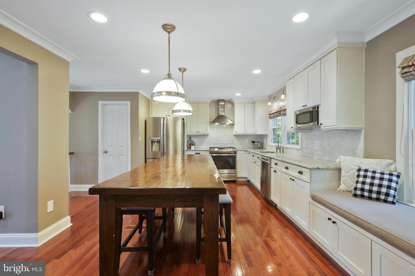 3542 S George Mason Drive #25 photo 12