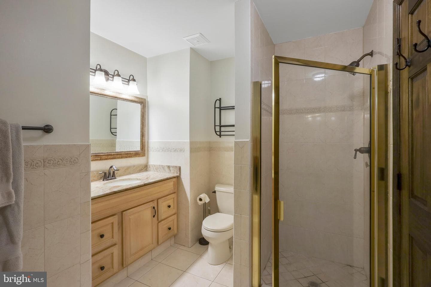 3542 S George Mason Drive #25 photo 28
