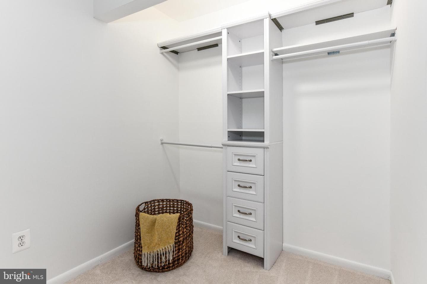11701 Newbridge Court photo 28