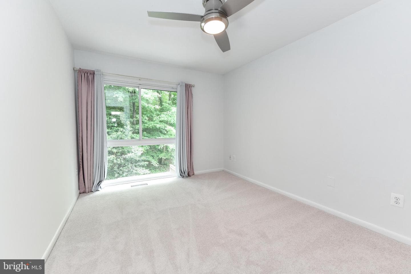 11701 Newbridge Court photo 32