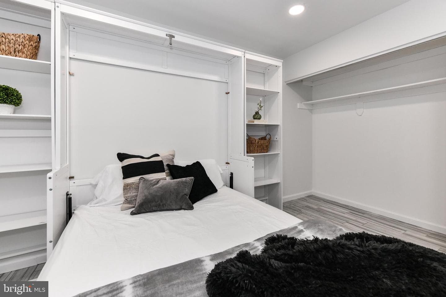 11701 Newbridge Court photo 43