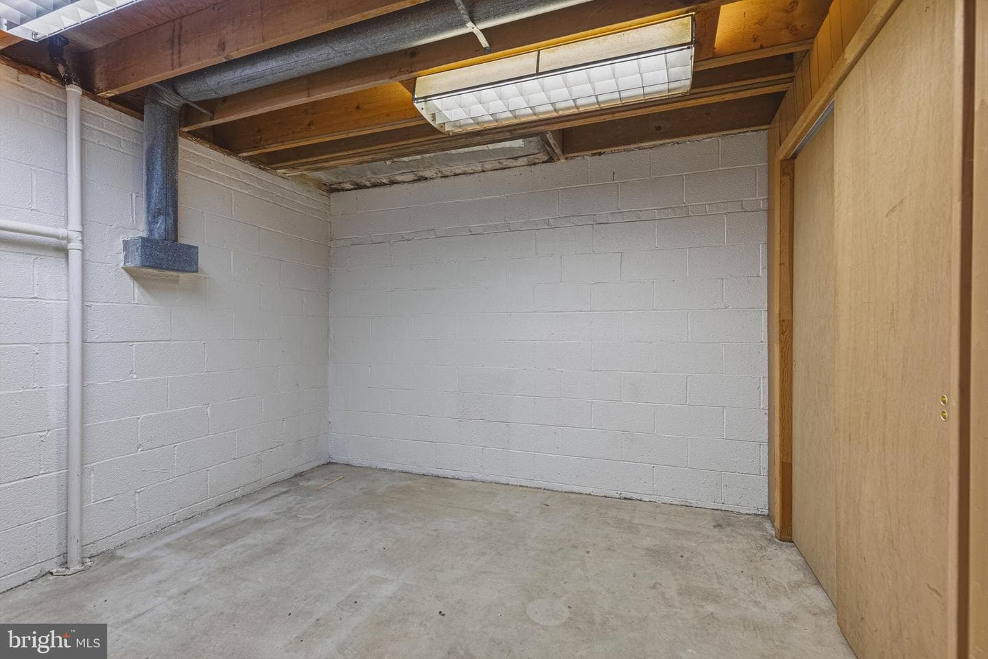 2519 E Meredith Drive photo 32