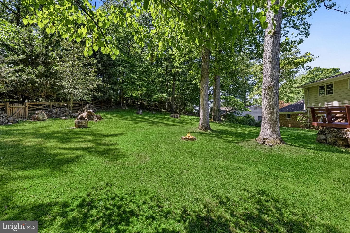 2519 E Meredith Drive photo 40