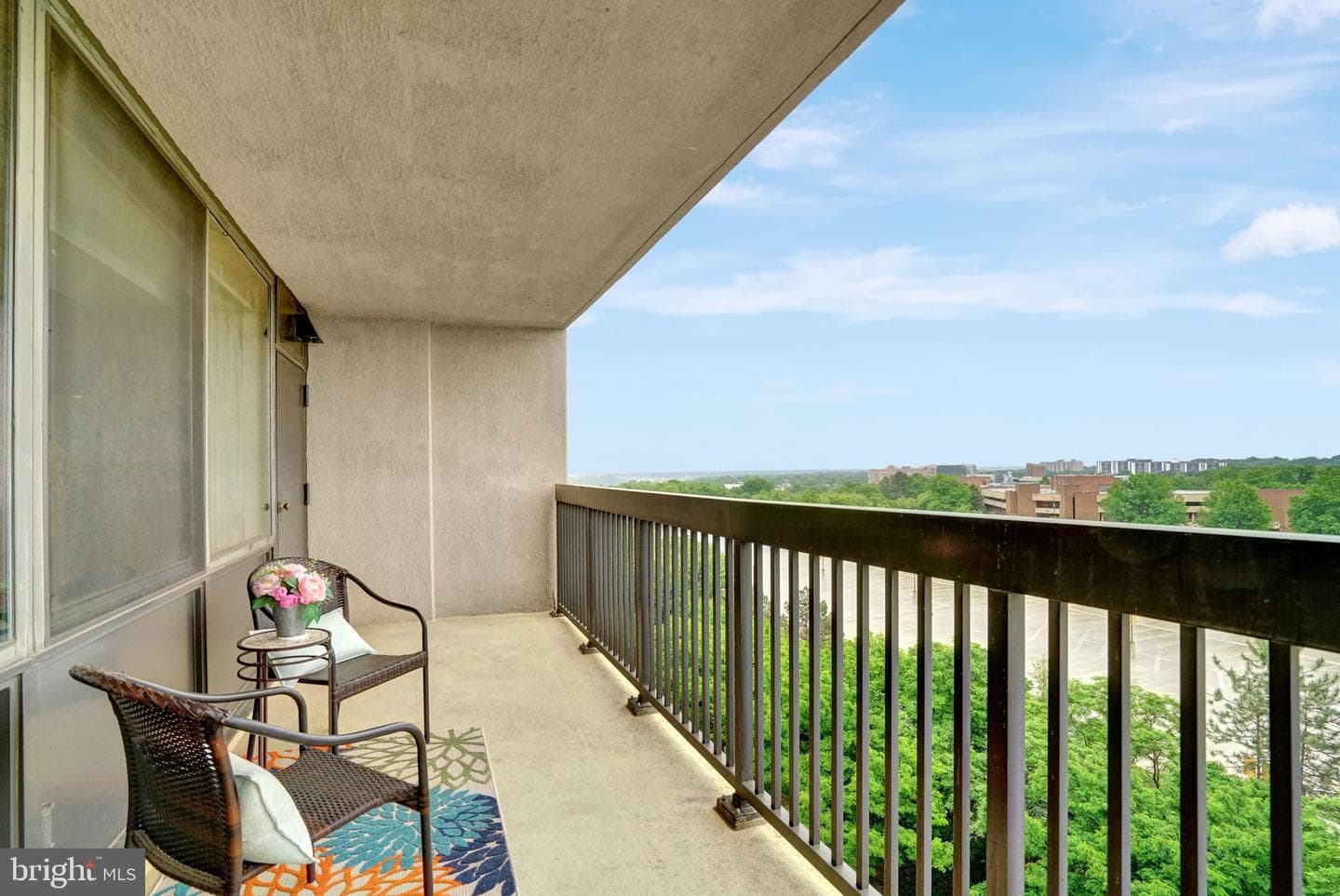 3713 S George Mason Drive #904w, Falls Church