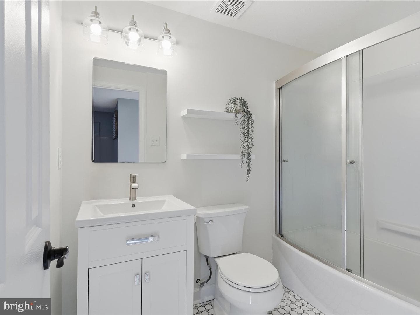 1537 Sadlers Wells Drive photo 27