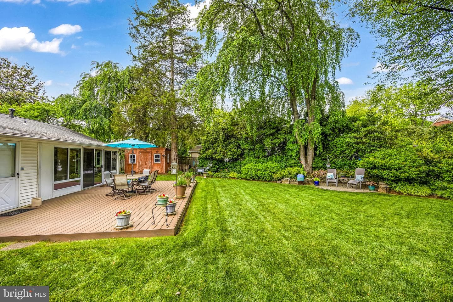 7714 Weber Street photo 36