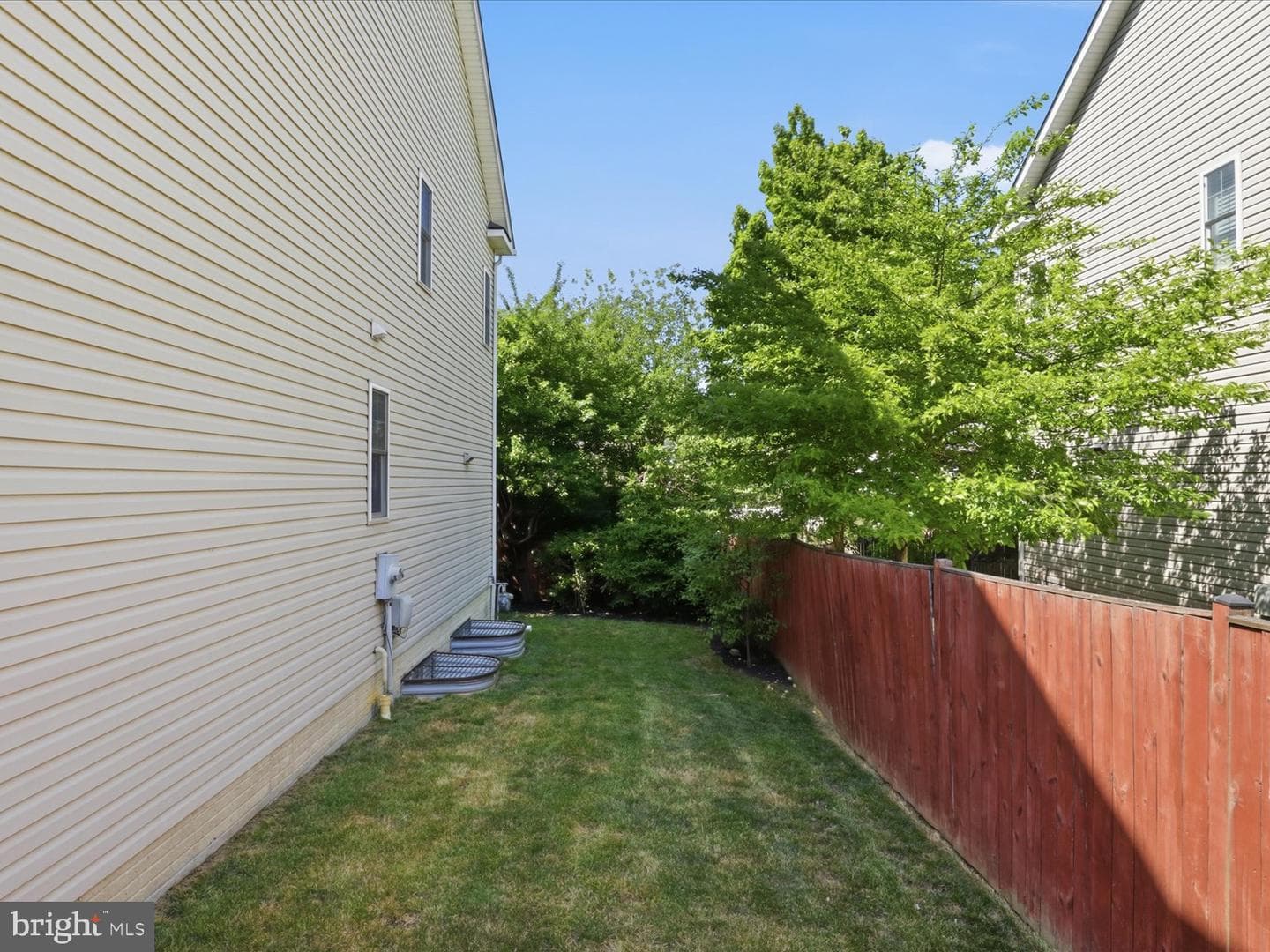 6472 Second Street photo 48