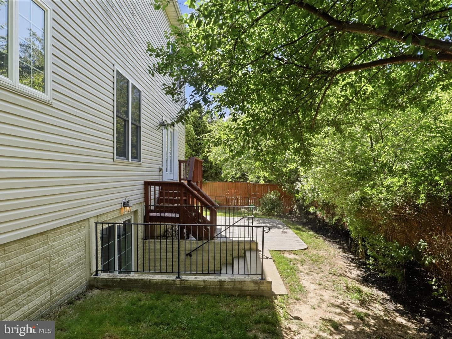 6472 Second Street photo 49