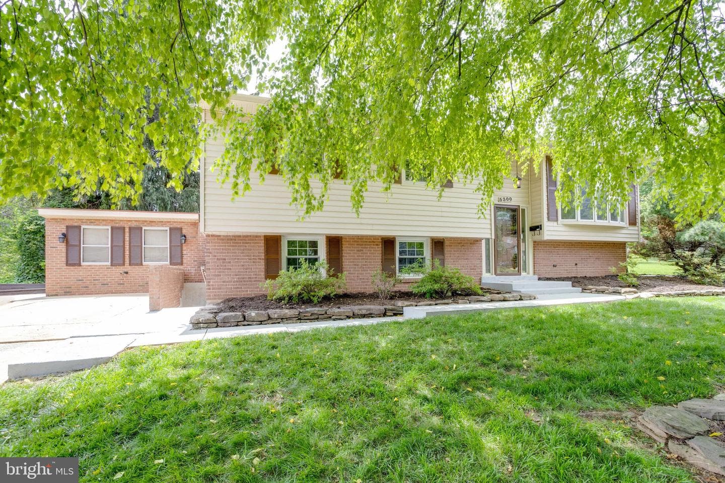 5300 Queensberry Avenue photo 42