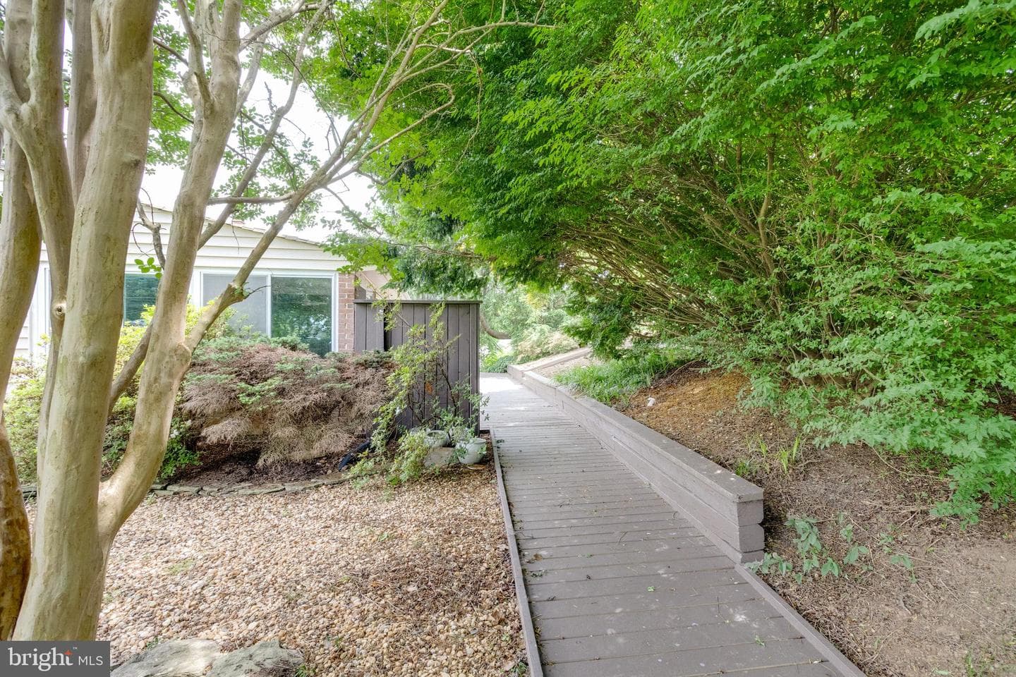 5300 Queensberry Avenue photo 47