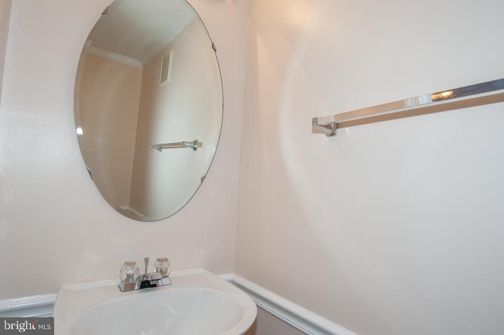 6380 Michael Robert Drive photo 10