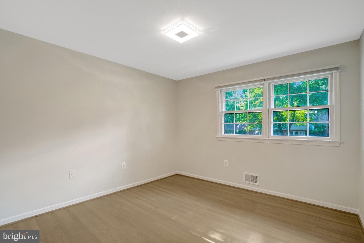 3820 Winterset Drive photo 30