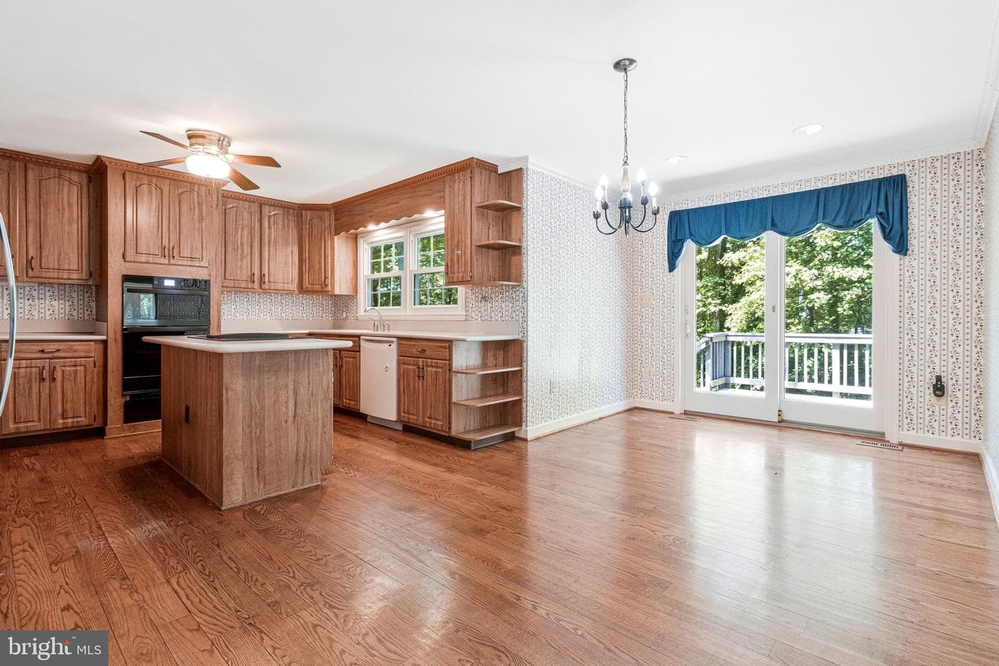 1750 Wexford Way photo 18