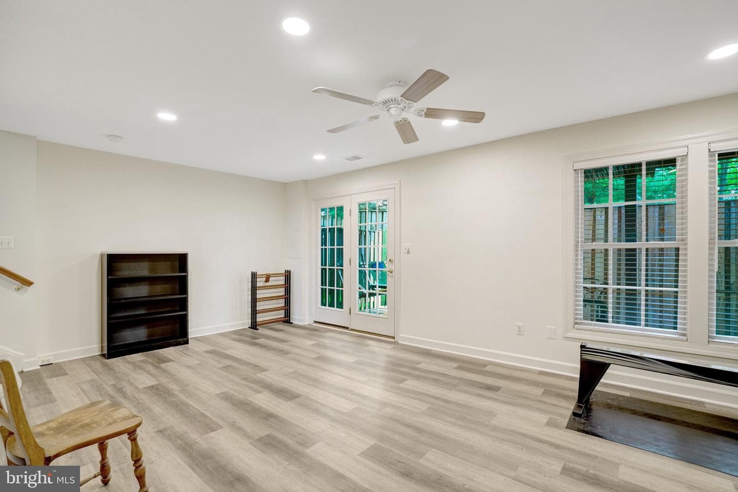 6449 Katherine Ann Lane photo 25