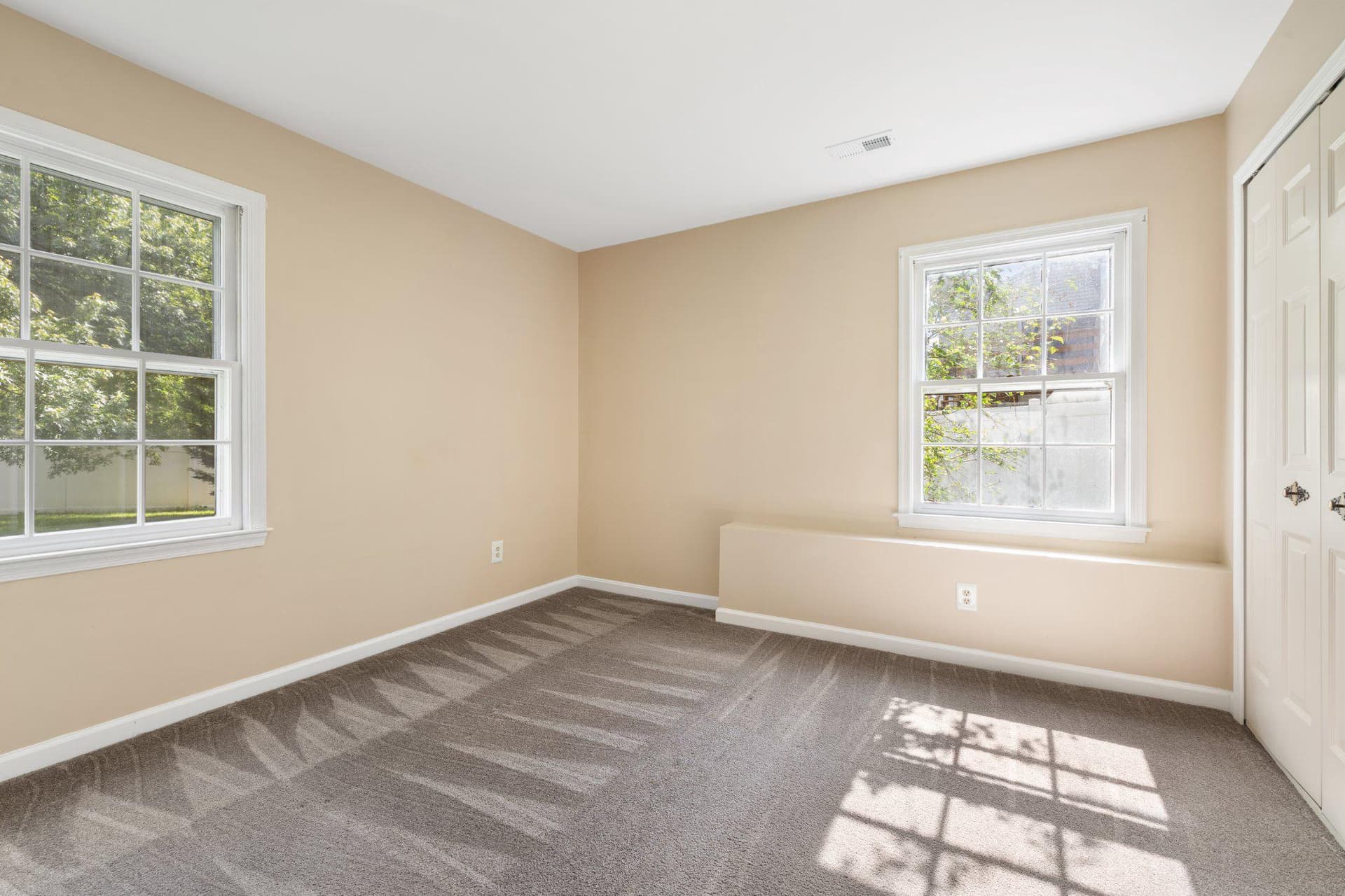 14516 Oak Cluster Drive photo 27