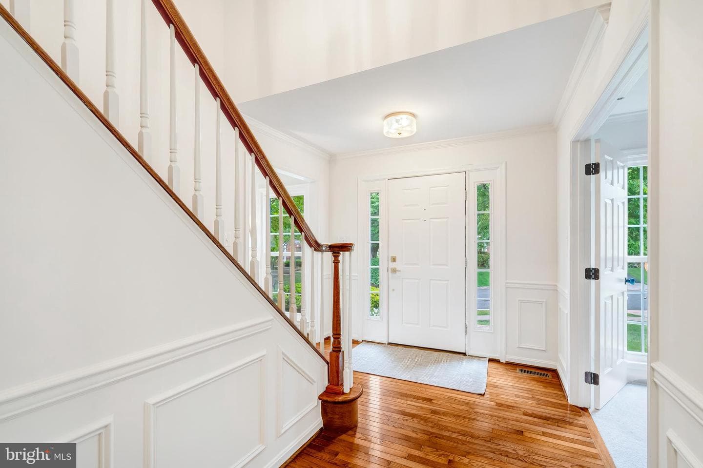 9404 Ravina Court photo 4