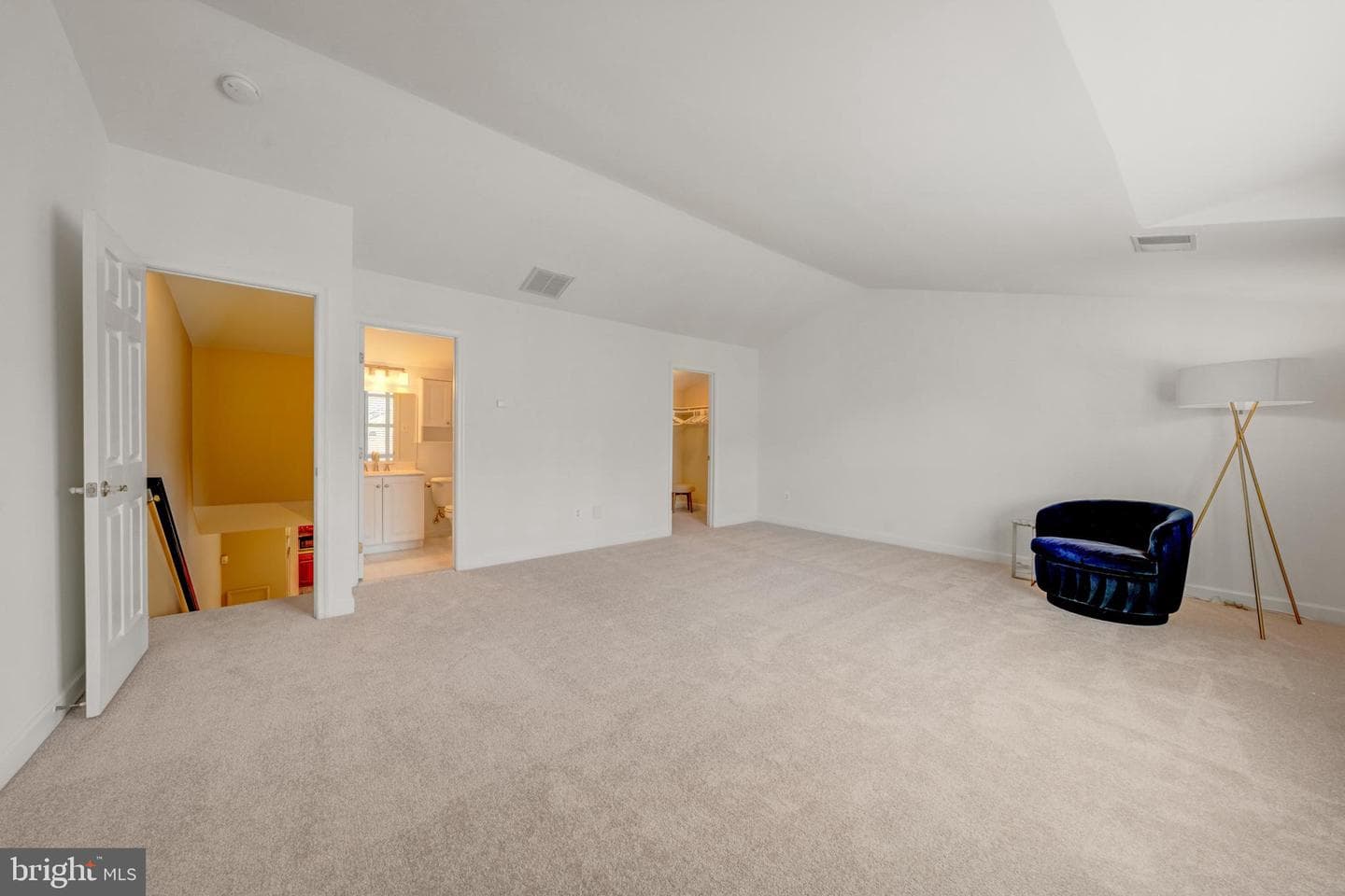 1408 Ingleside Avenue photo 36
